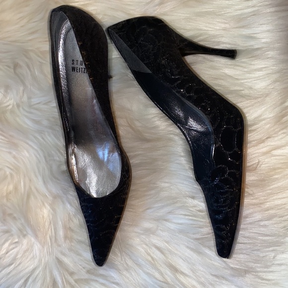 Stuart Weitzman classic pointy heels - Picture 11 of 11